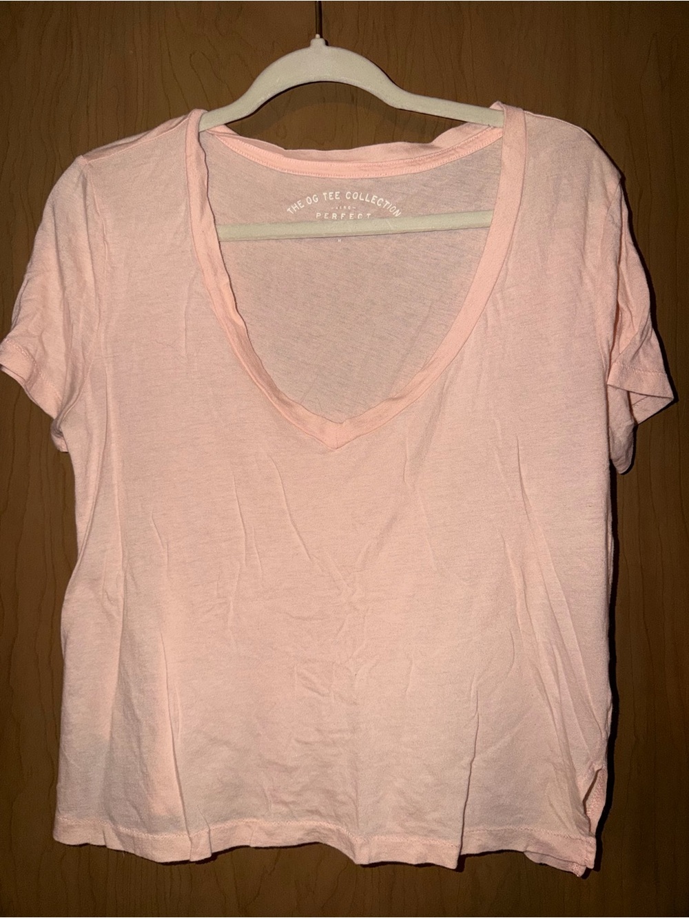 Aeropostale Light Pink V-Neck Short Sleeve Tee